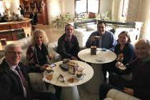 Clockwise, me, Di, Wally, Marco, Victoria, Pacer and Talia is behind the camera.